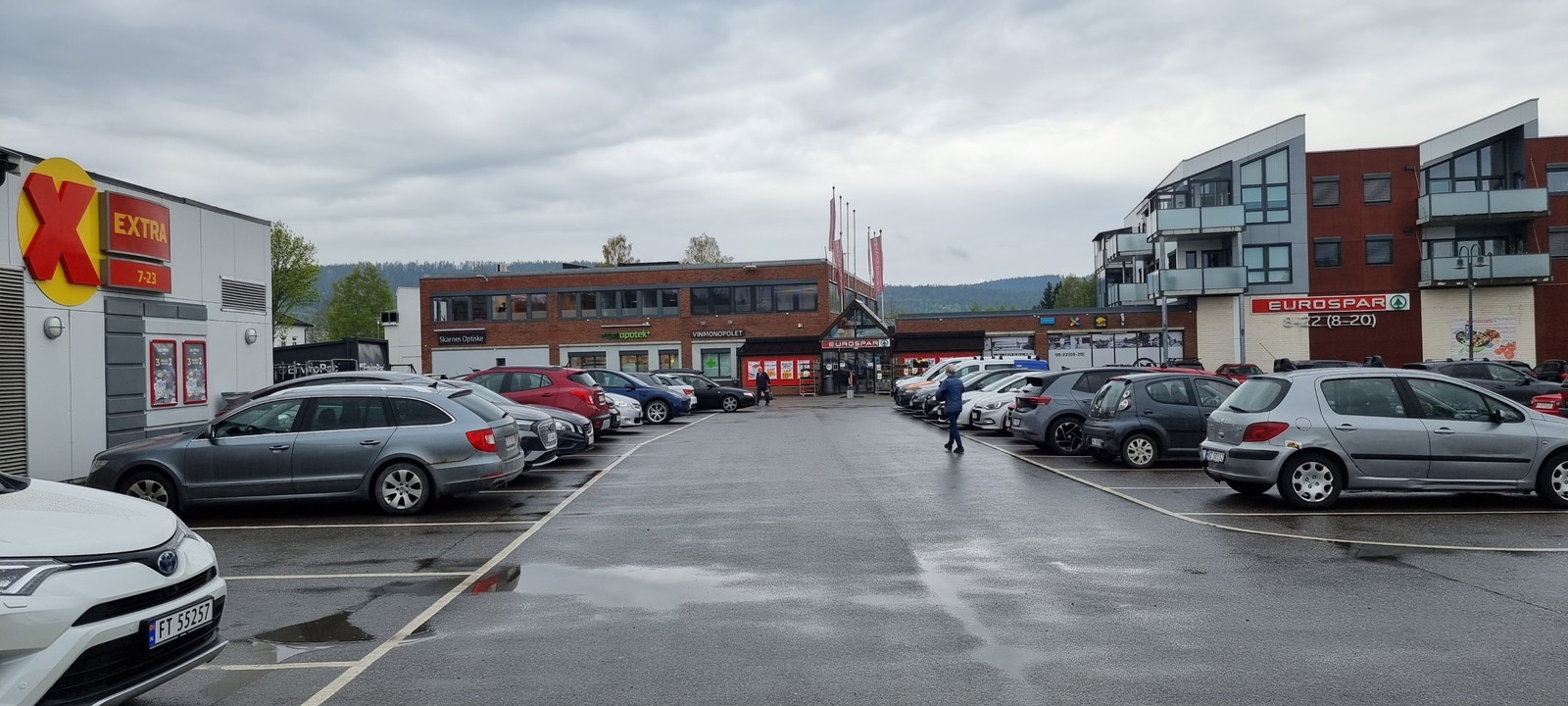 Skarnes sentrum Galleribilde