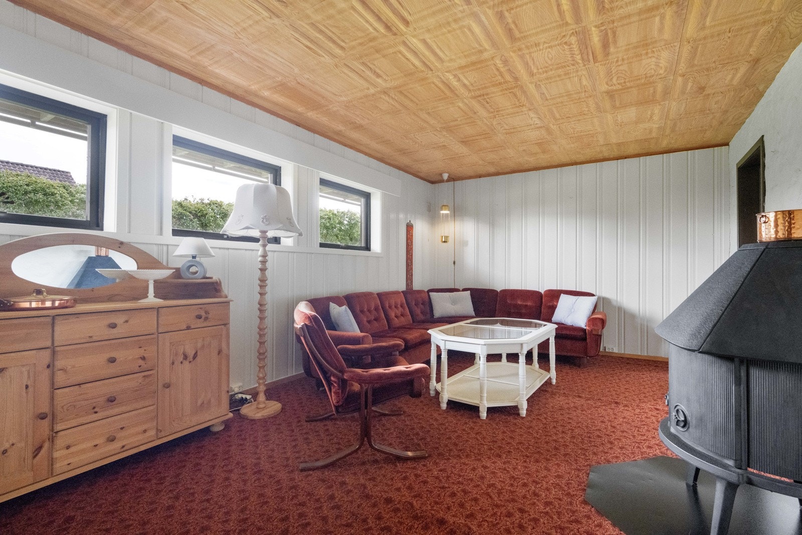 Kjellerstue med vedovn Galleribilde