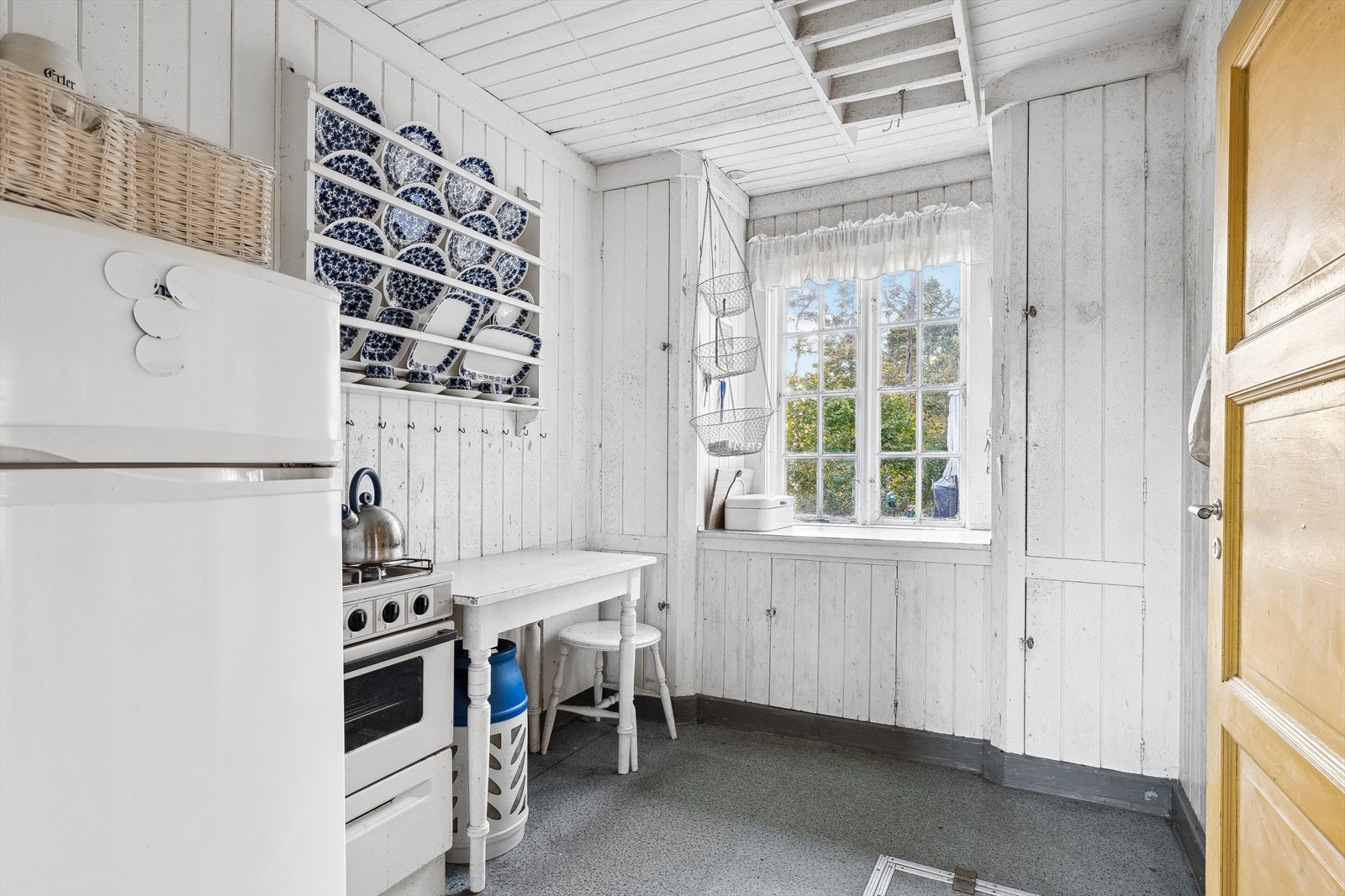 Kjøkken i fritidsboligen. Galleribilde