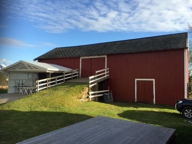 Låve Galleribilde