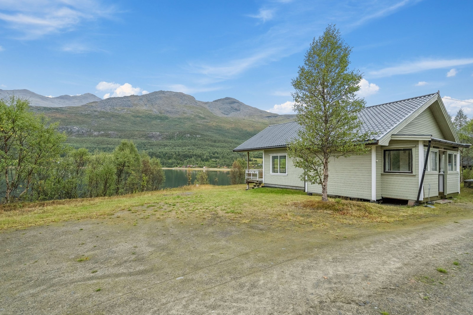 God plass til parkering like utenfor. Galleribilde