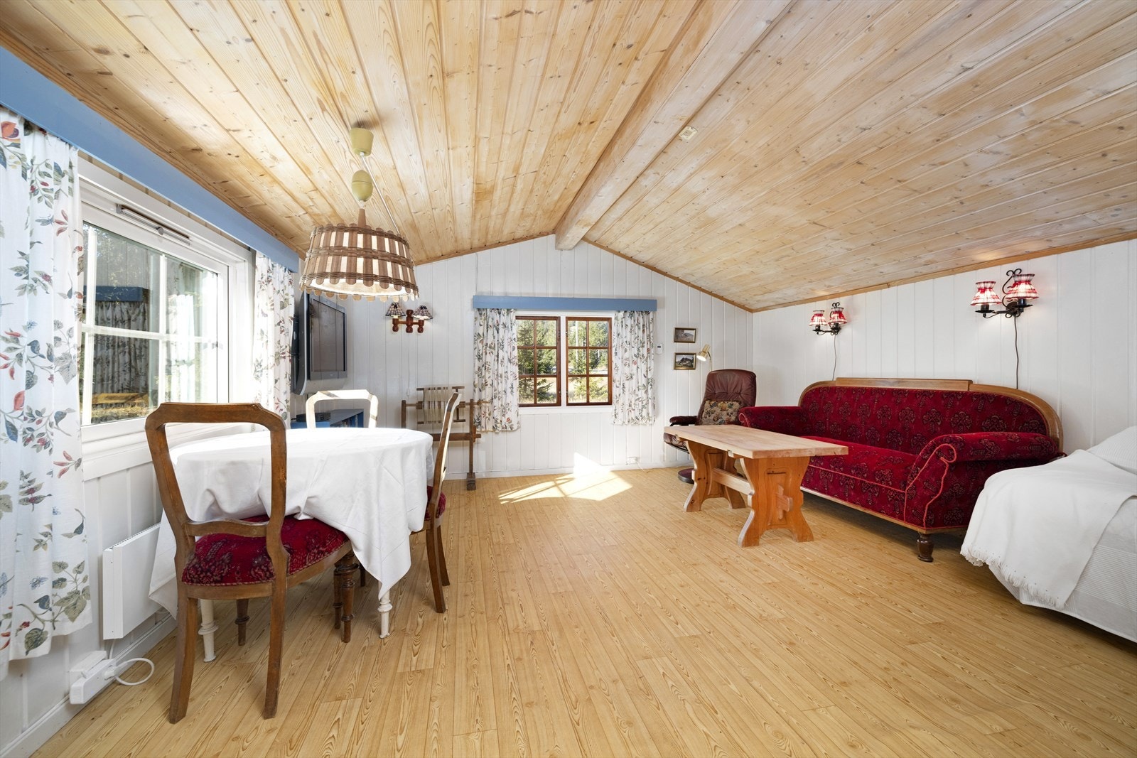 Stue i tilbygget del. Galleribilde