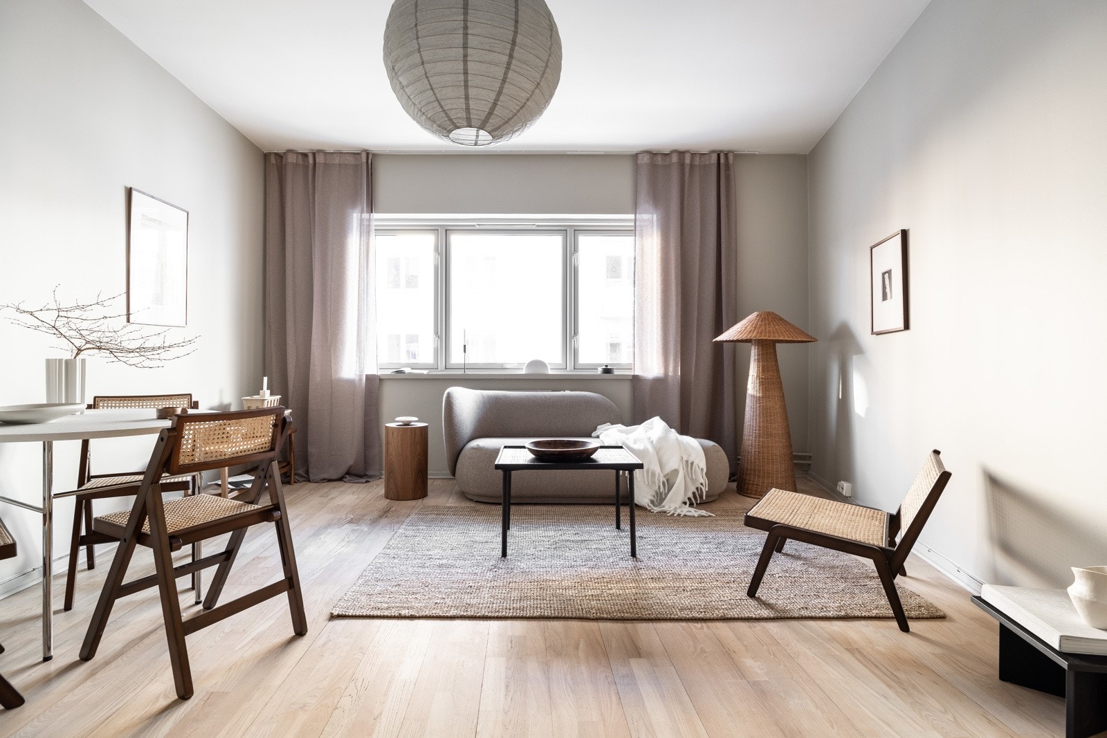 Jens Bjelkes gate 82E presenteres av EIE eiendomsmegling ved Susanna Hjelset. Galleribilde