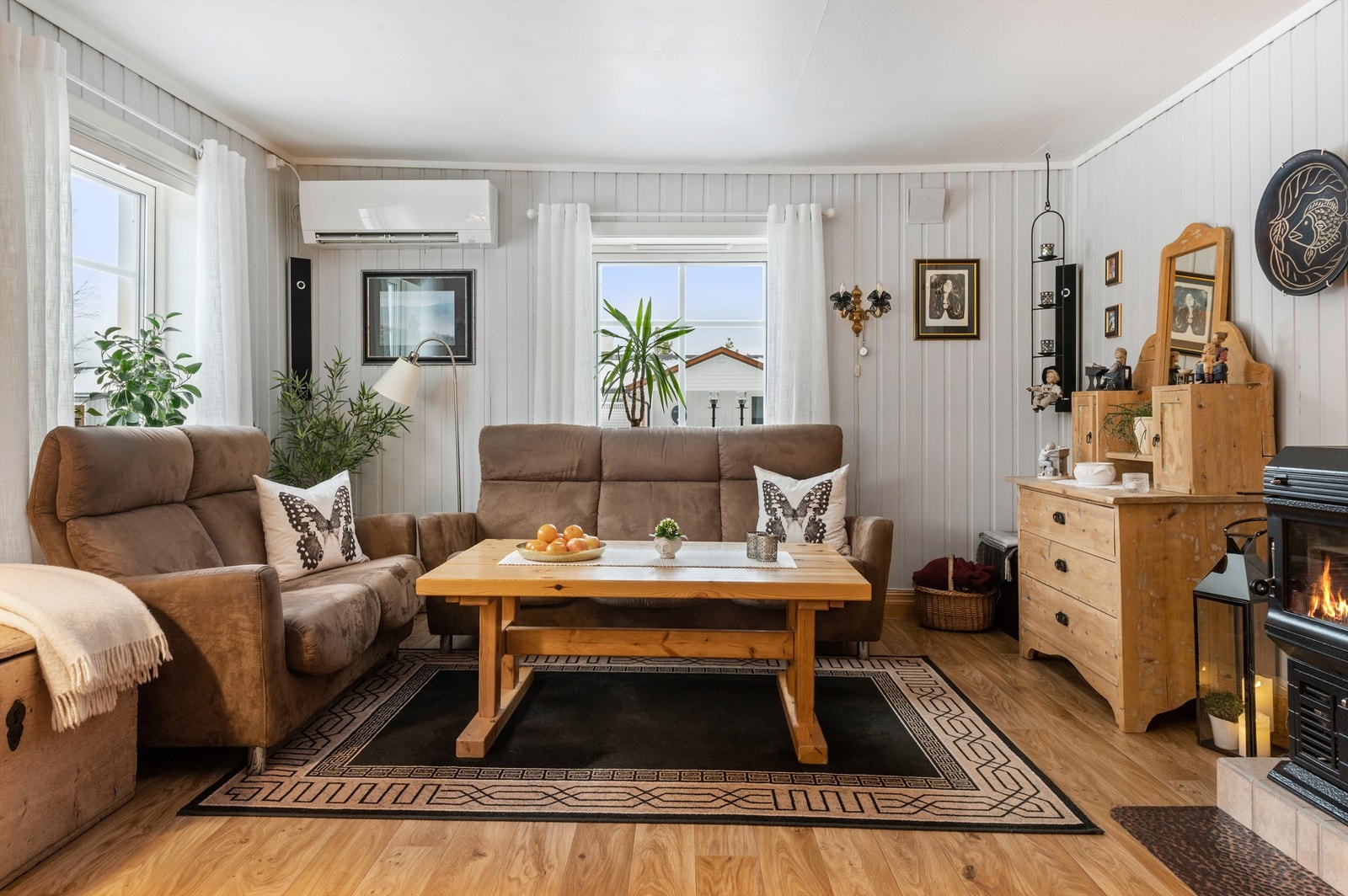 Lys og trivelig stue Galleribilde