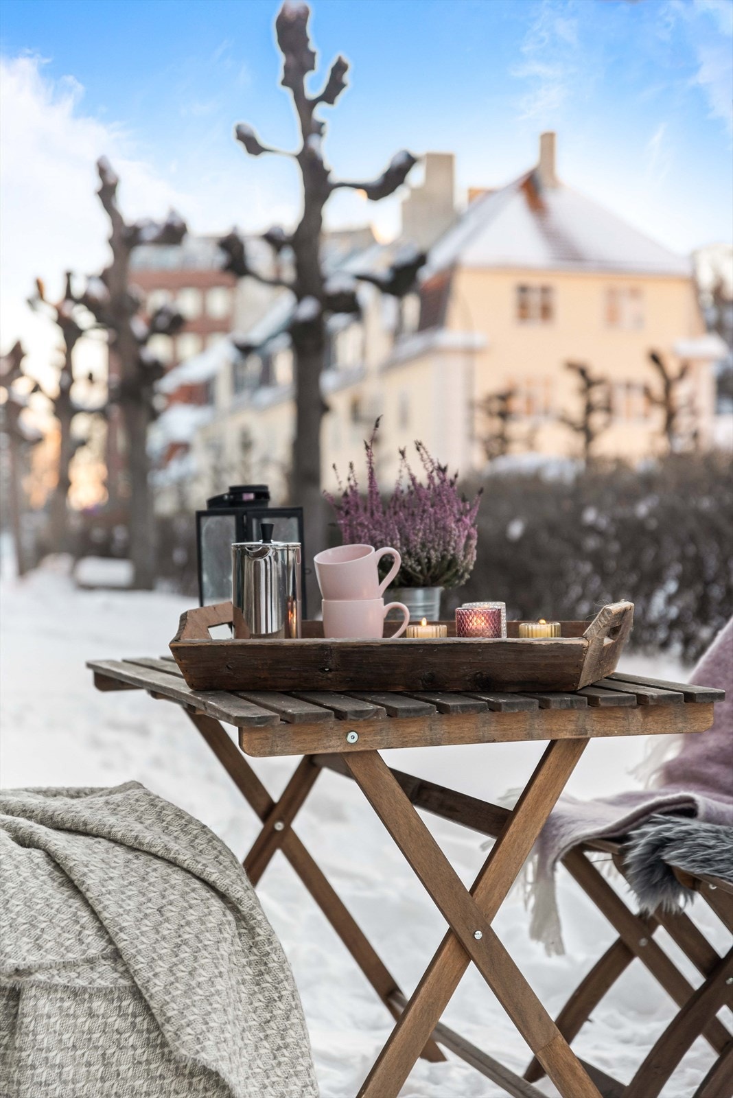 Hagen er like hyggelig om vinteren. Galleribilde