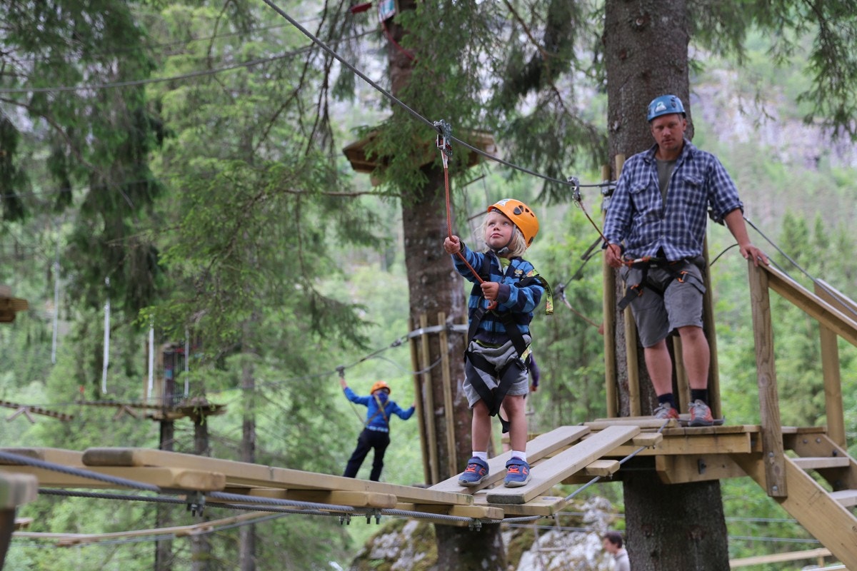 Voss Klatrepark ligger få minutter fra Voss Resort. Galleribilde
