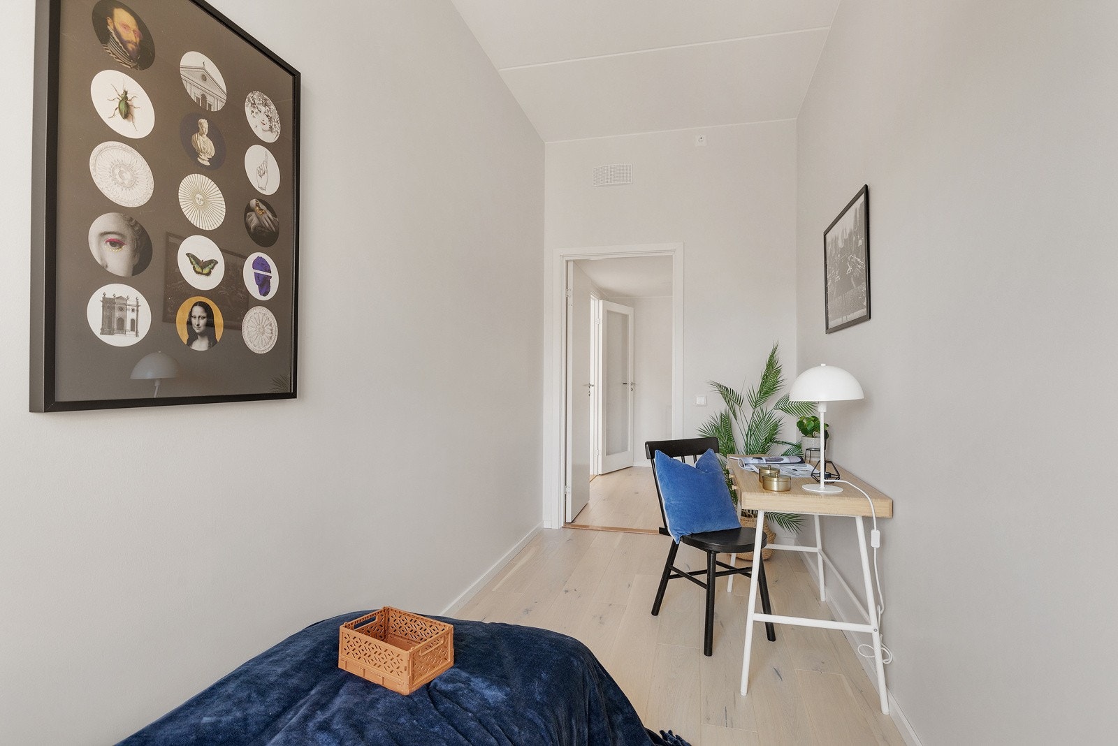 Rommet egner seg ypperlig som barnerom eller gjesterom Galleribilde