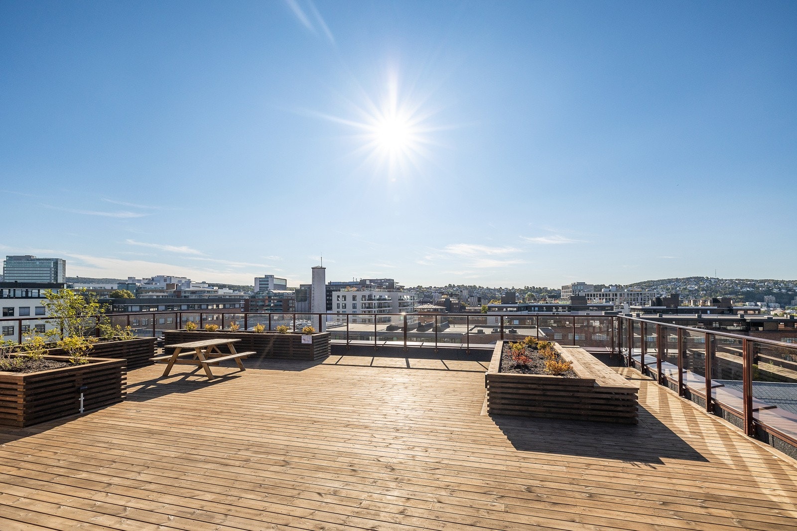 Felles takterrasse for beboerne i sameiet Galleribilde