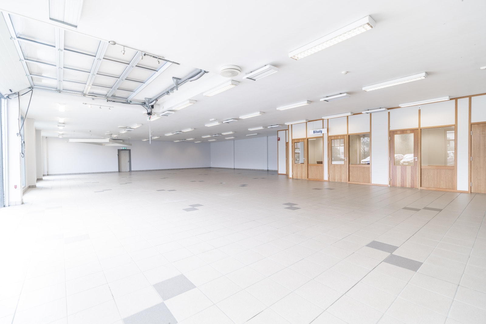 Salgshall Galleribilde