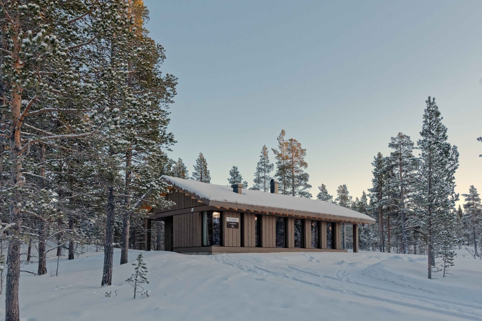 Nyoppført og innflyttingsklar hytte i Sjodalen Fjellgrend Galleribilde