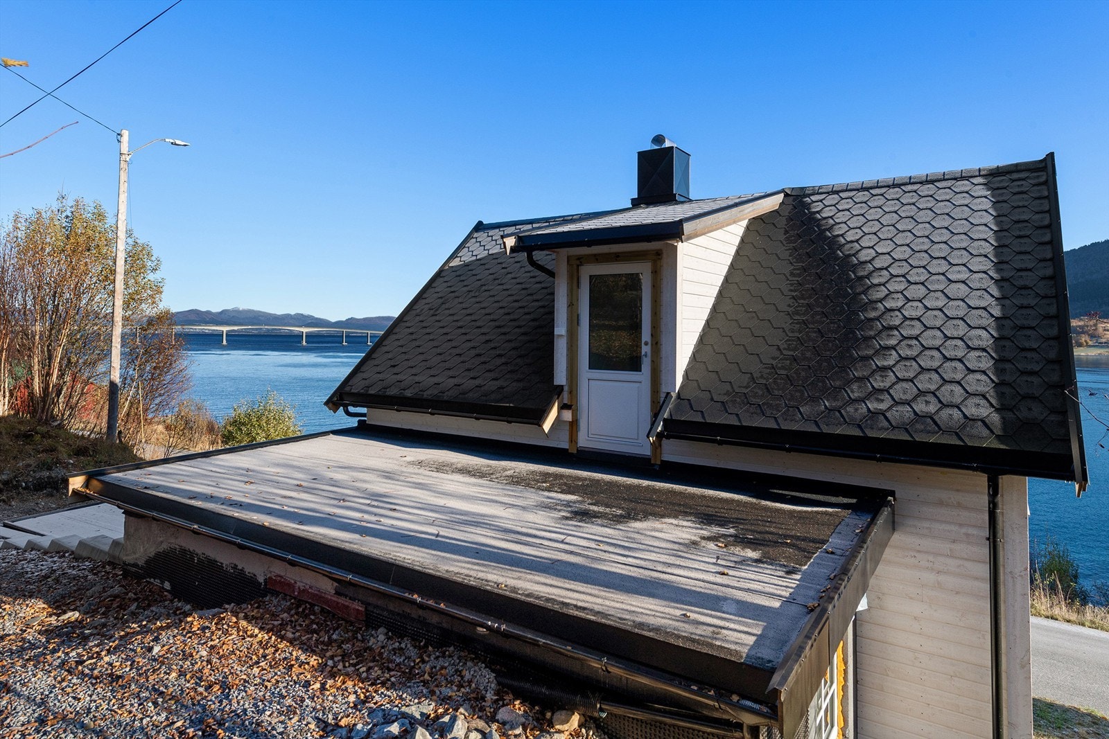 Klargjort for takterrasse/altan med utgang fra soverom på loftet Galleribilde