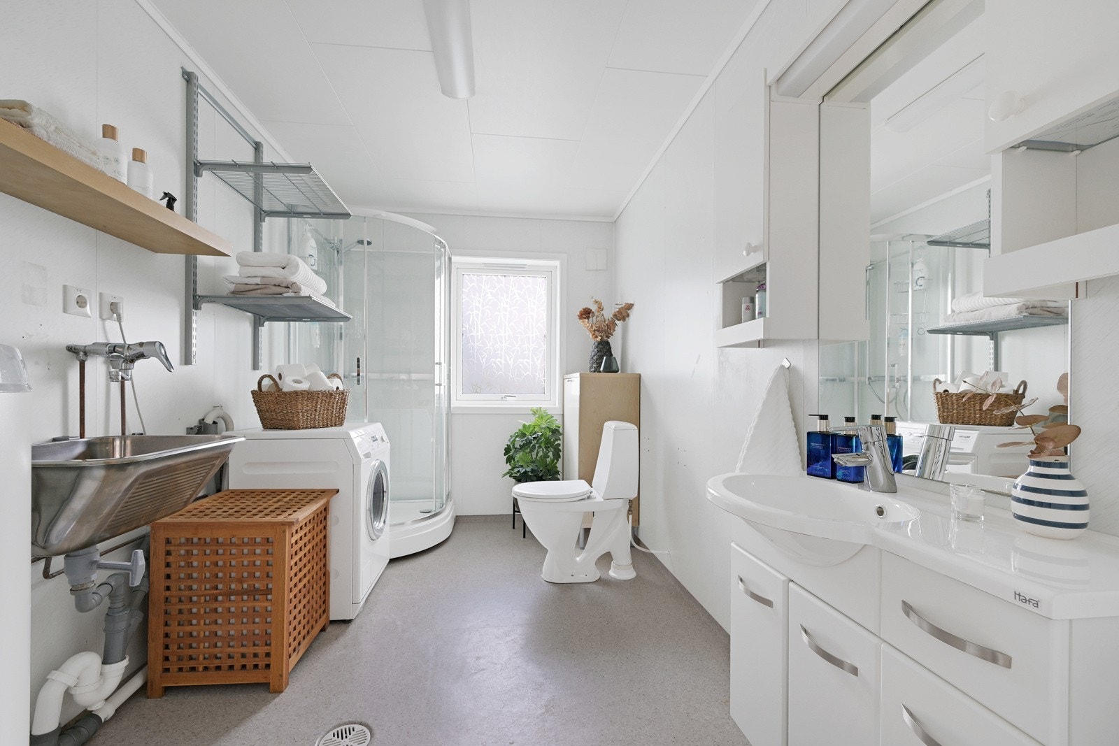Videre finner vi det første badet Galleribilde