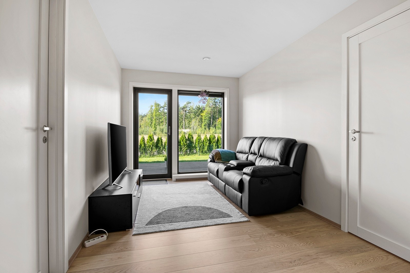 Stua er er perfekt som egen avdeling til barna eller ungdommene i huset. Galleribilde