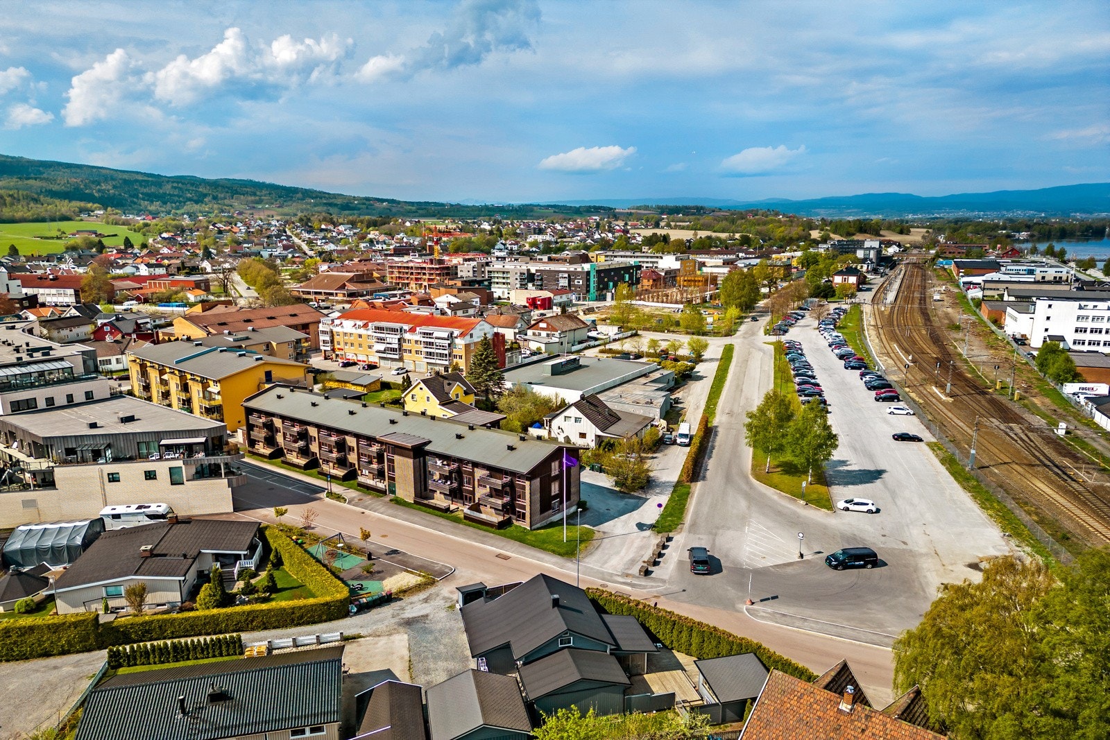 Togstasjon ligger bare en kort spasertur unna Galleribilde