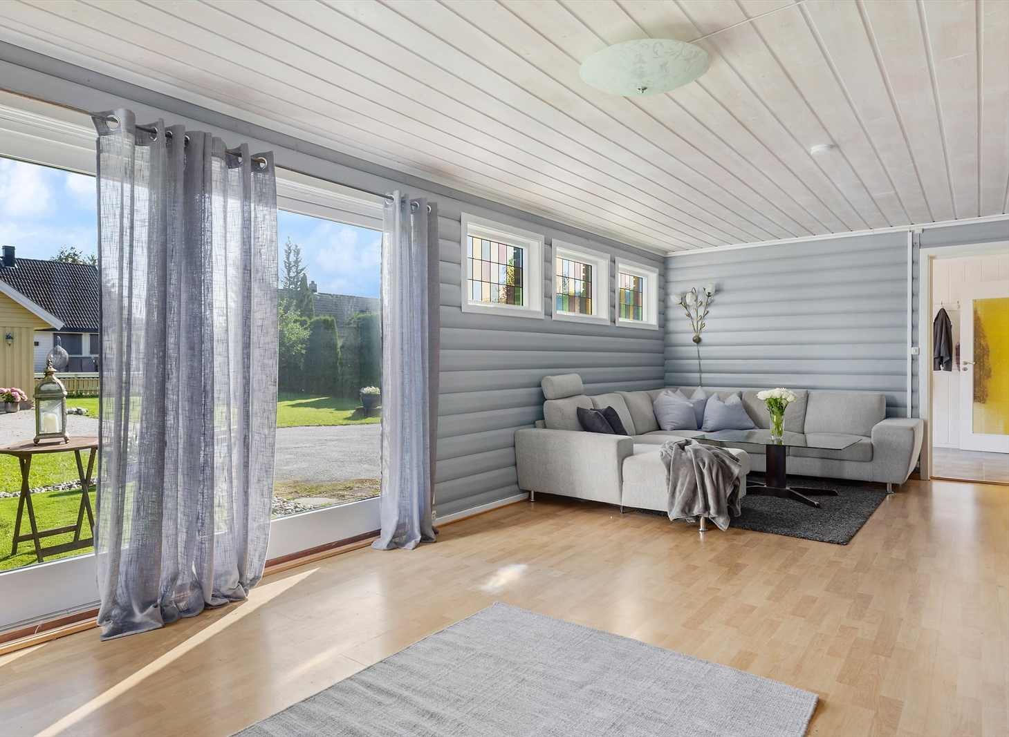 Kjellerstue i hybel Galleribilde