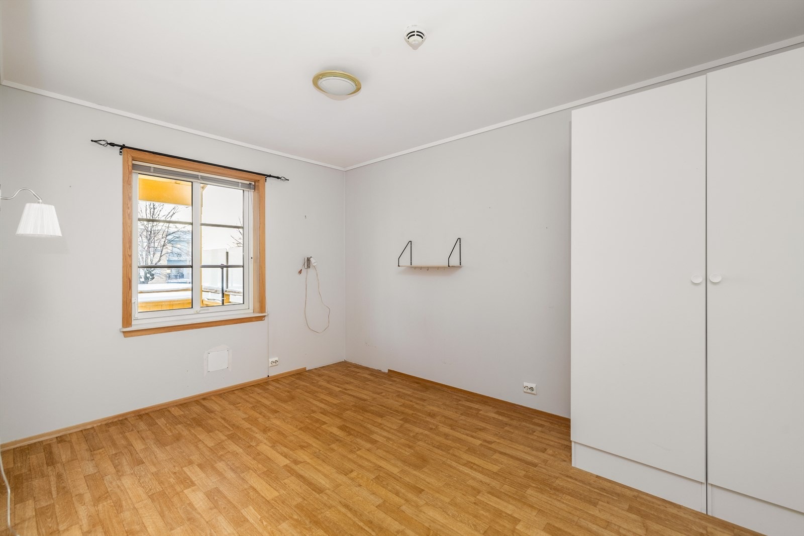 Inntil stuen ligger soverommet som har en god størrelse. Galleribilde