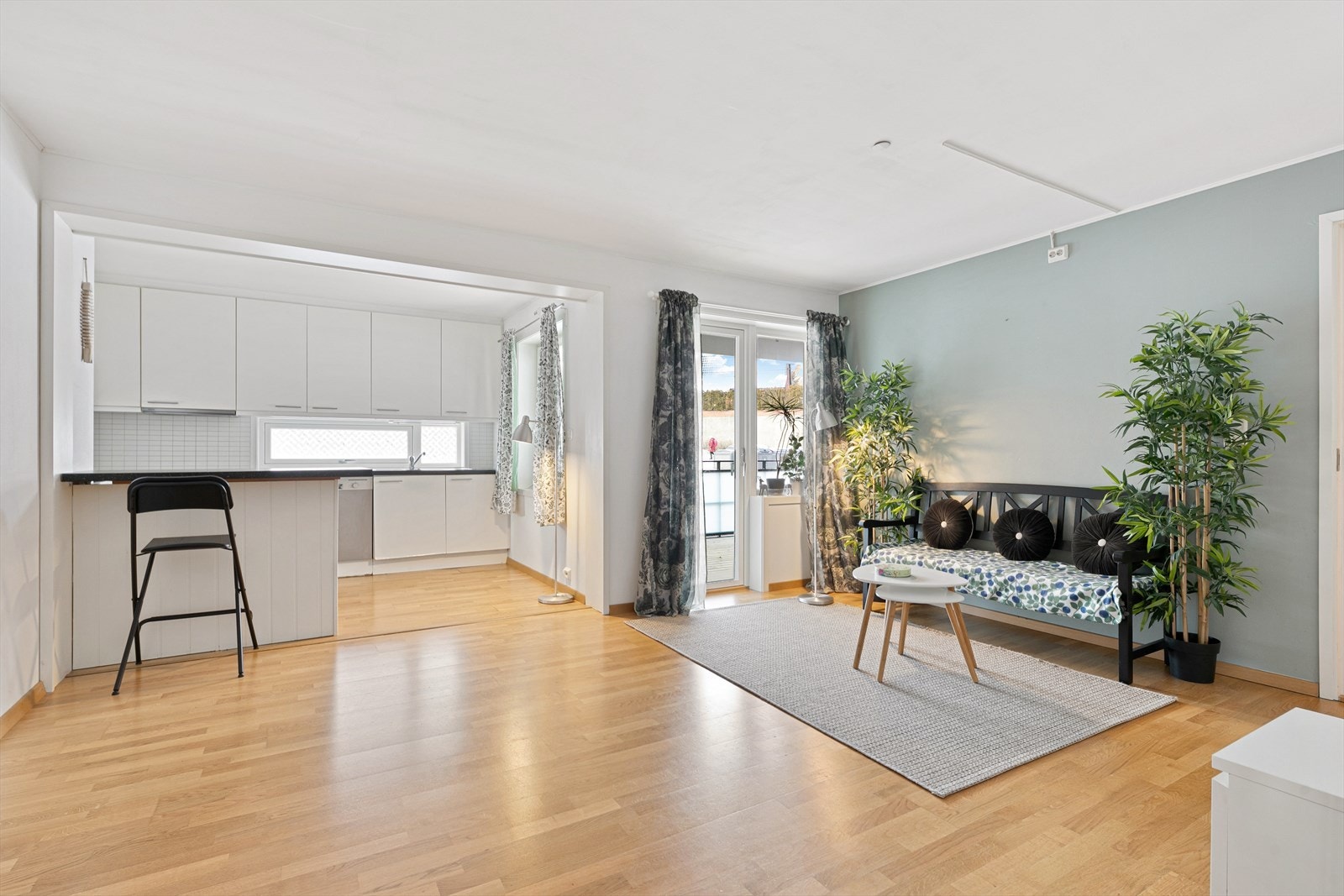 Velkommen til Grønliveien 21! Presenteres av Arsalan Syed V/ EiendomsMegler1. Galleribilde