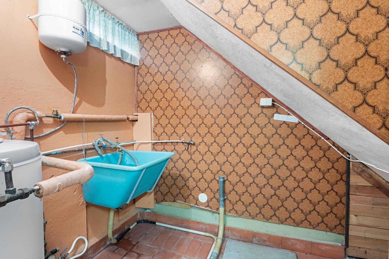 Vaskerom med behov for oppgradering Galleribilde