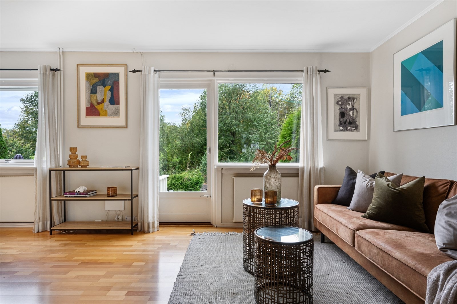 Rekkehus ved siden av hull 5 og 6 ved Ballerud Golfbane. Galleribilde