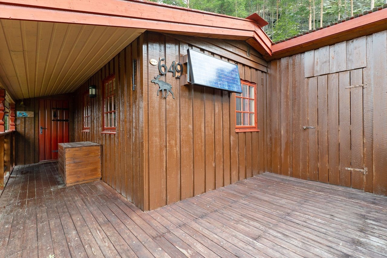 Terrasse tilknyttet inngangspartiet. Galleribilde
