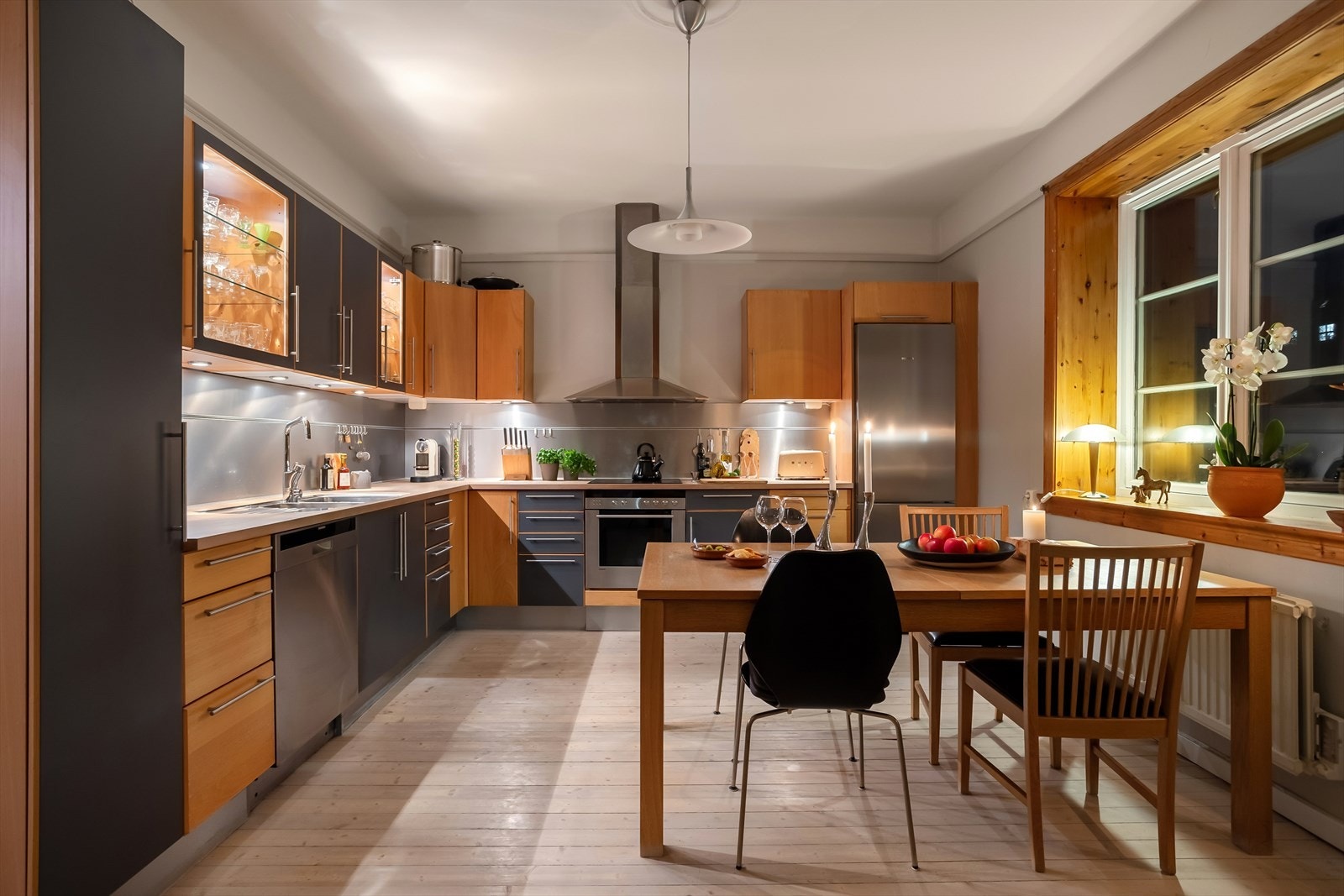 Kveldsstemning. Galleribilde