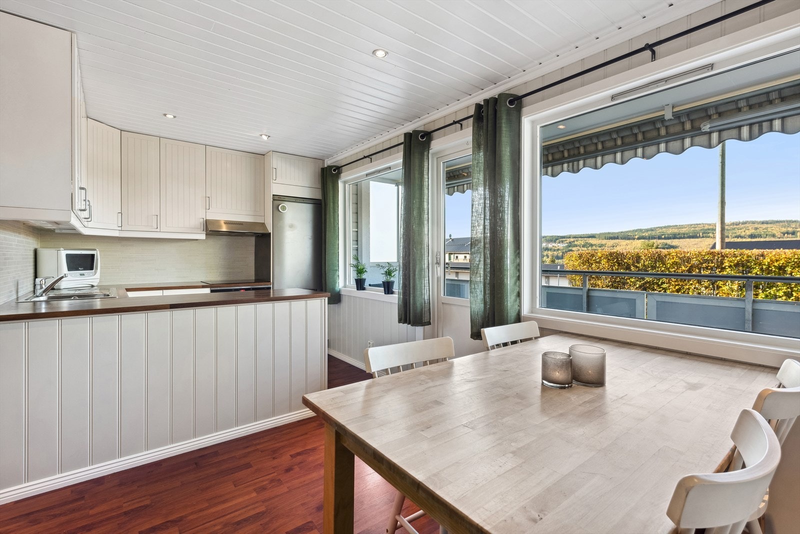 Flott utsikt fra stuevinduene! Galleribilde
