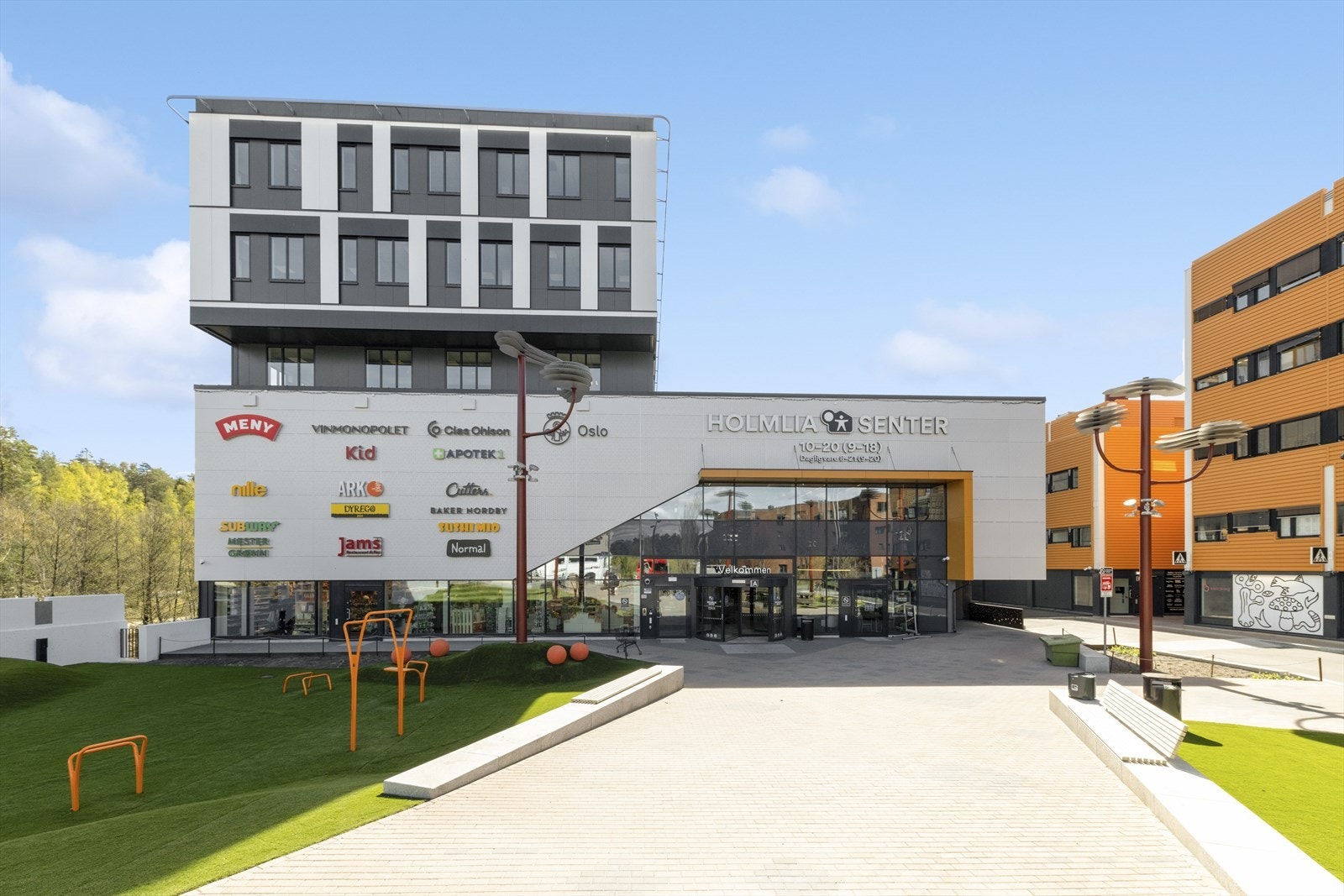 Her har du et bredt utvalg av servicetilbud en kort spasertur unna Galleribilde