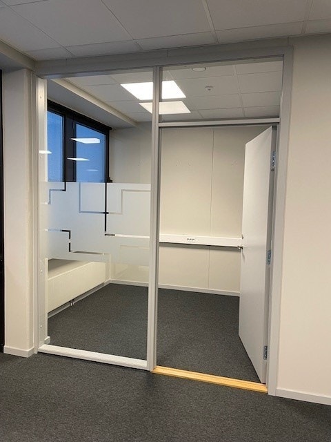 Stillerom Galleribilde