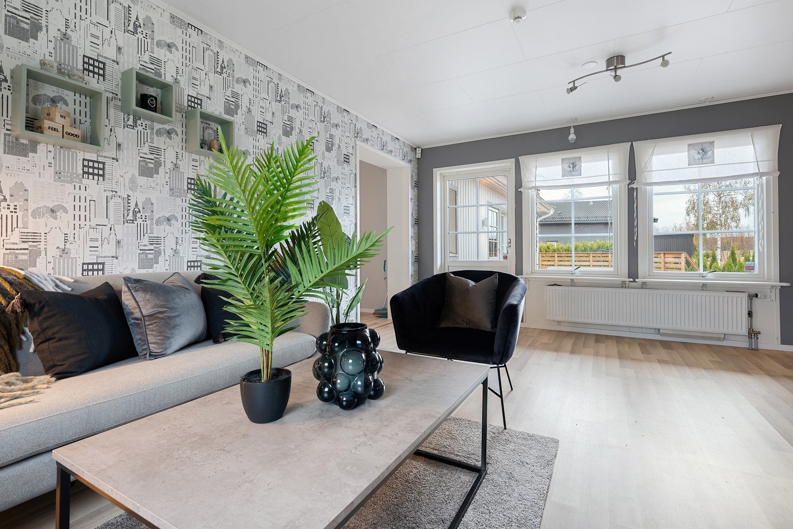 Praktisk med 2 stuer og alt på ett plan. Galleribilde