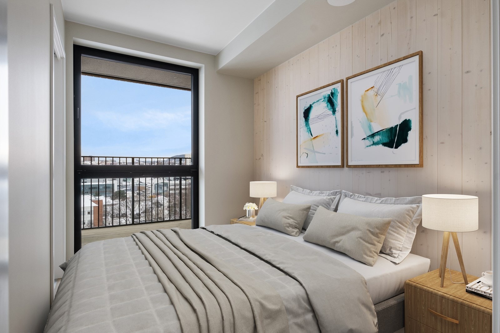 Plasseffektivt soverom med skyvedører. Massivtrevegg i soverom skaper lun stemning og gir godt inneklima. Galleribilde