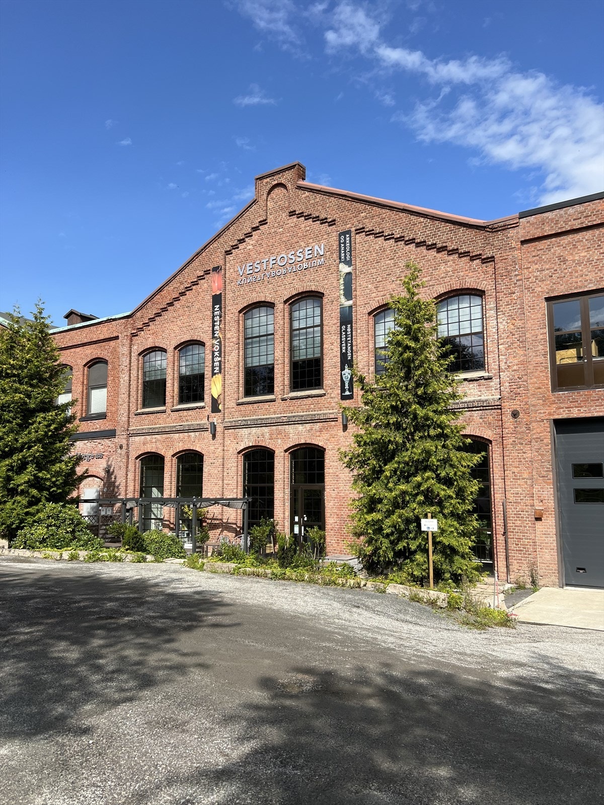 Må oppleve Vestfossen Kultursenter Galleribilde