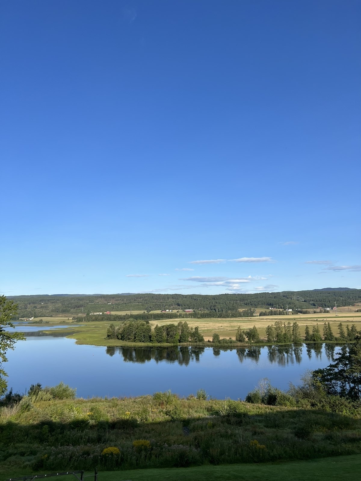 Fantastisk beliggenhet ved vannet Galleribilde