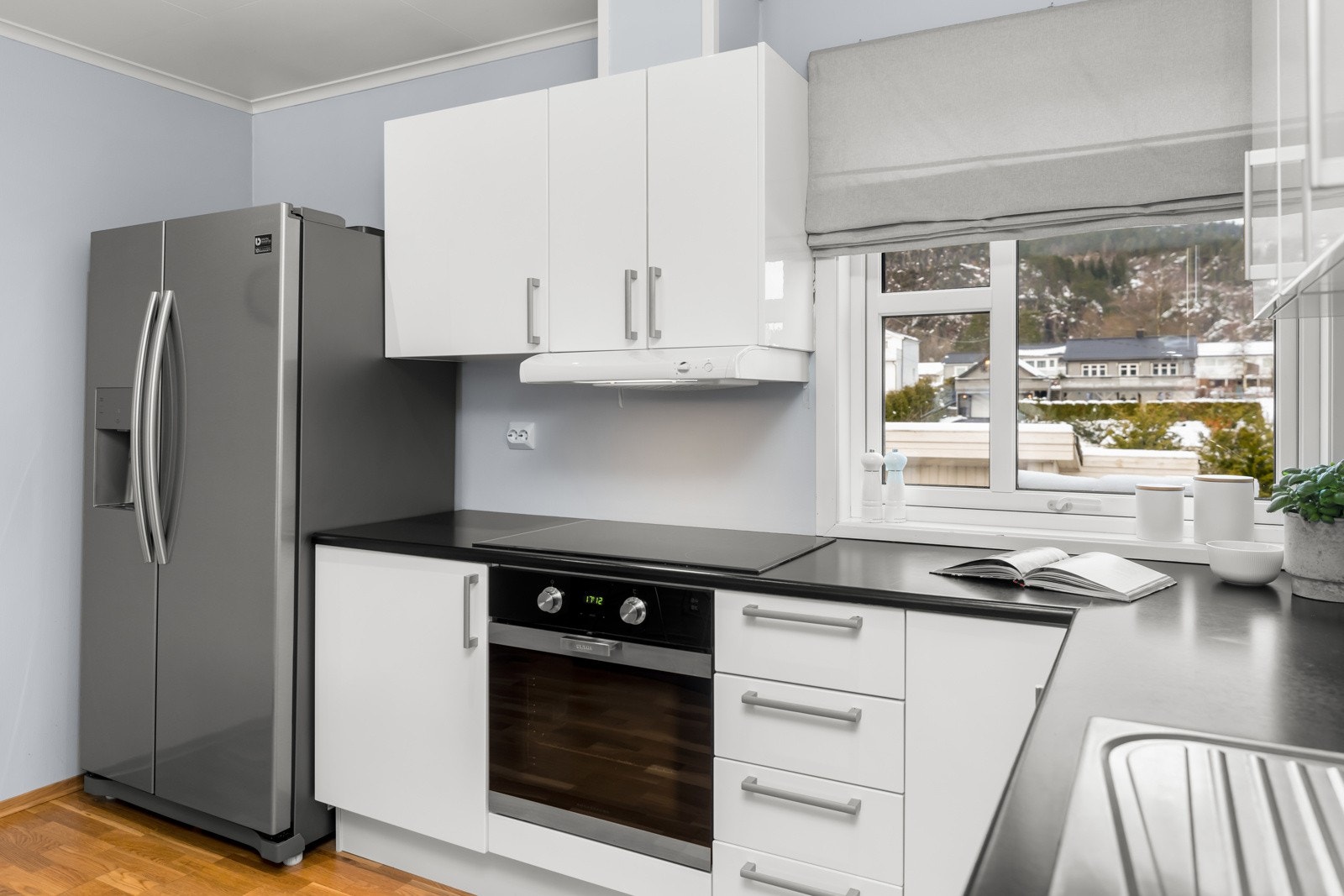 4892475_1-jgujdb1.jpg Galleribilde