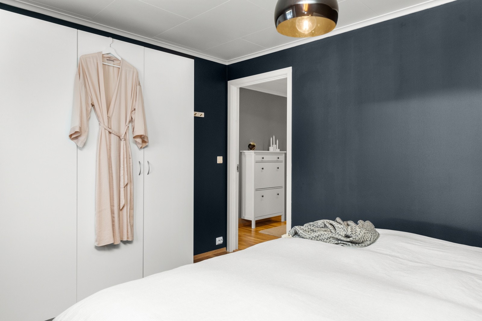 4892477_1-awmjub1.jpg Galleribilde