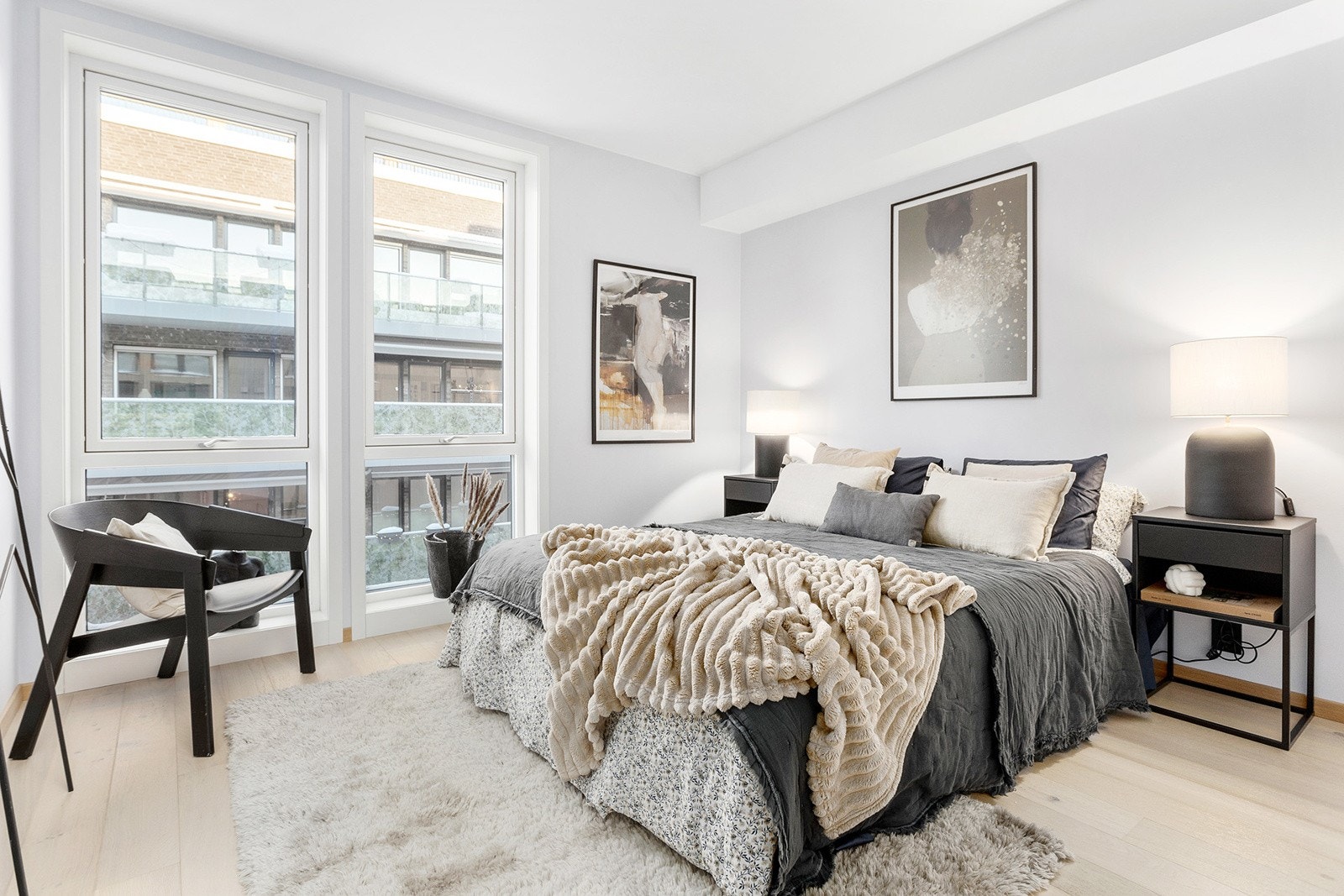 Luftig hovedsoverom, godt av naturlig lys. Galleribilde