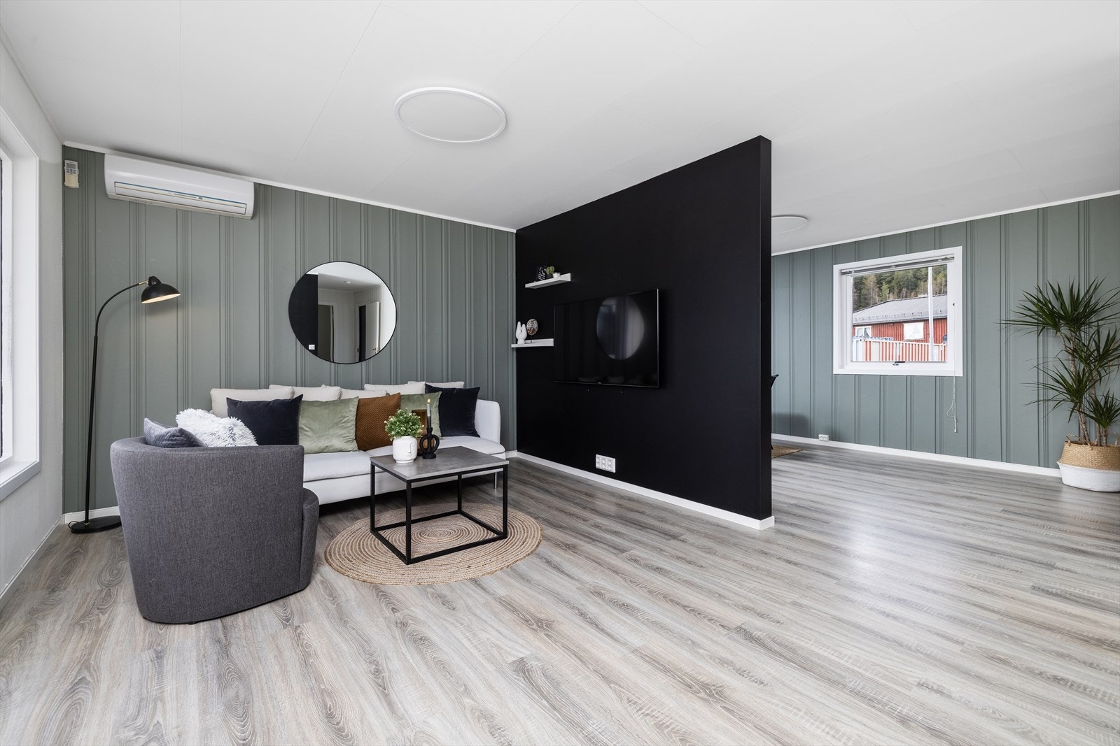 Pen stue med flere gode innredningsmuligheter. Galleribilde