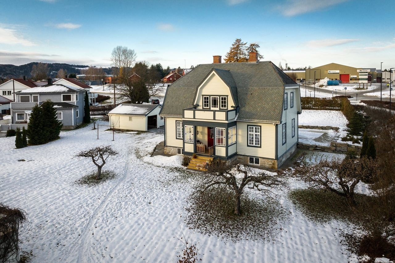 Velkommen til Idrettsvegen 1A, i Moelv! Galleribilde