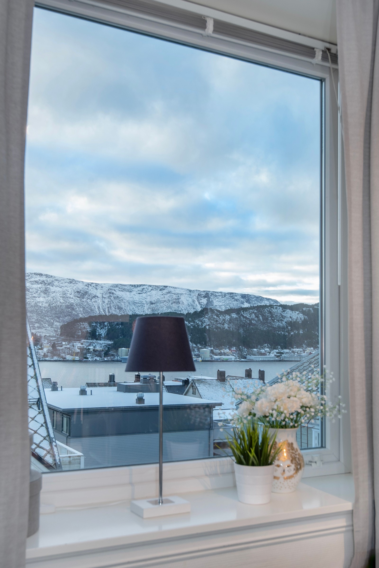 Utsikt fra stuen. Galleribilde