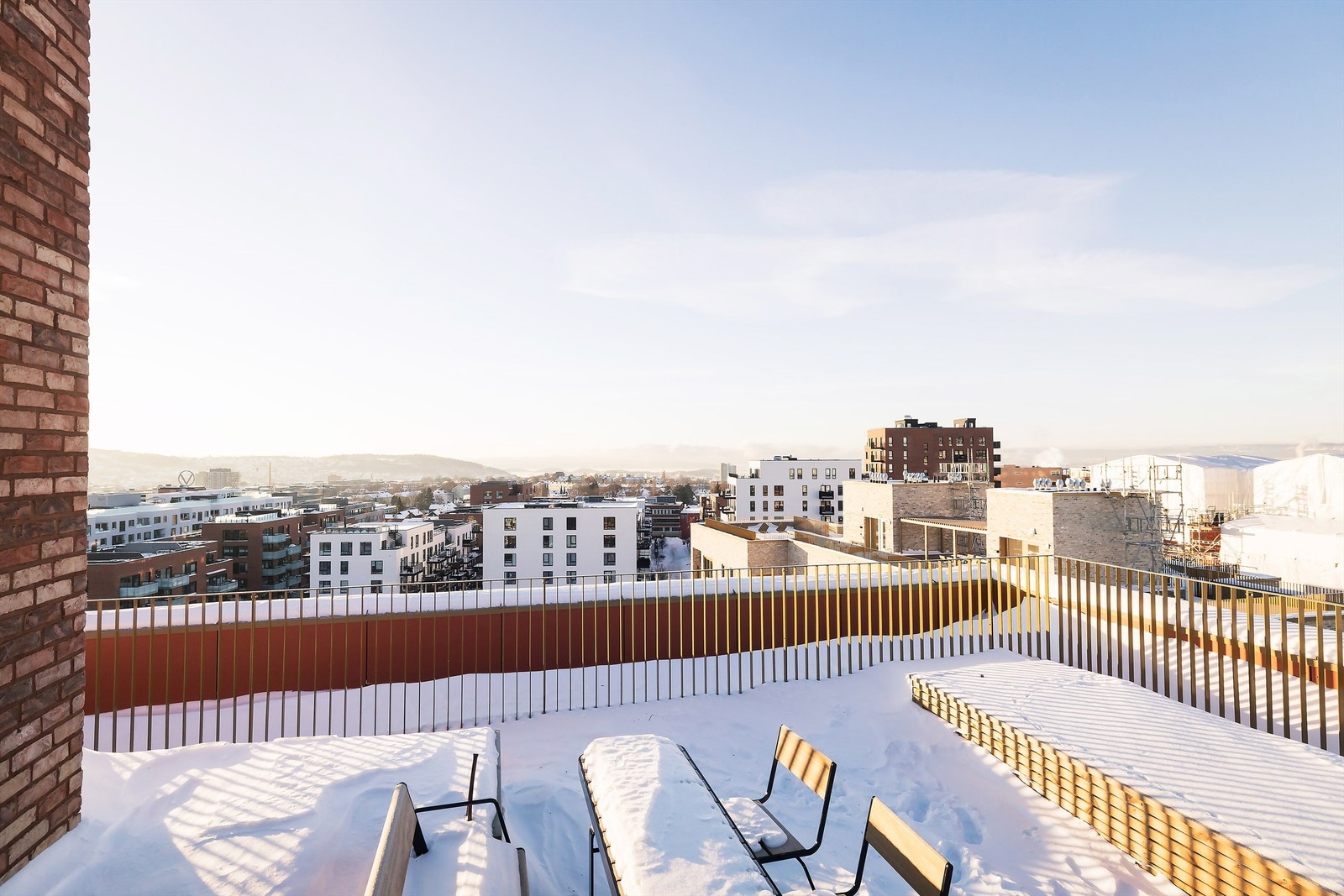 Her kan man nyte varme sommerdager Galleribilde