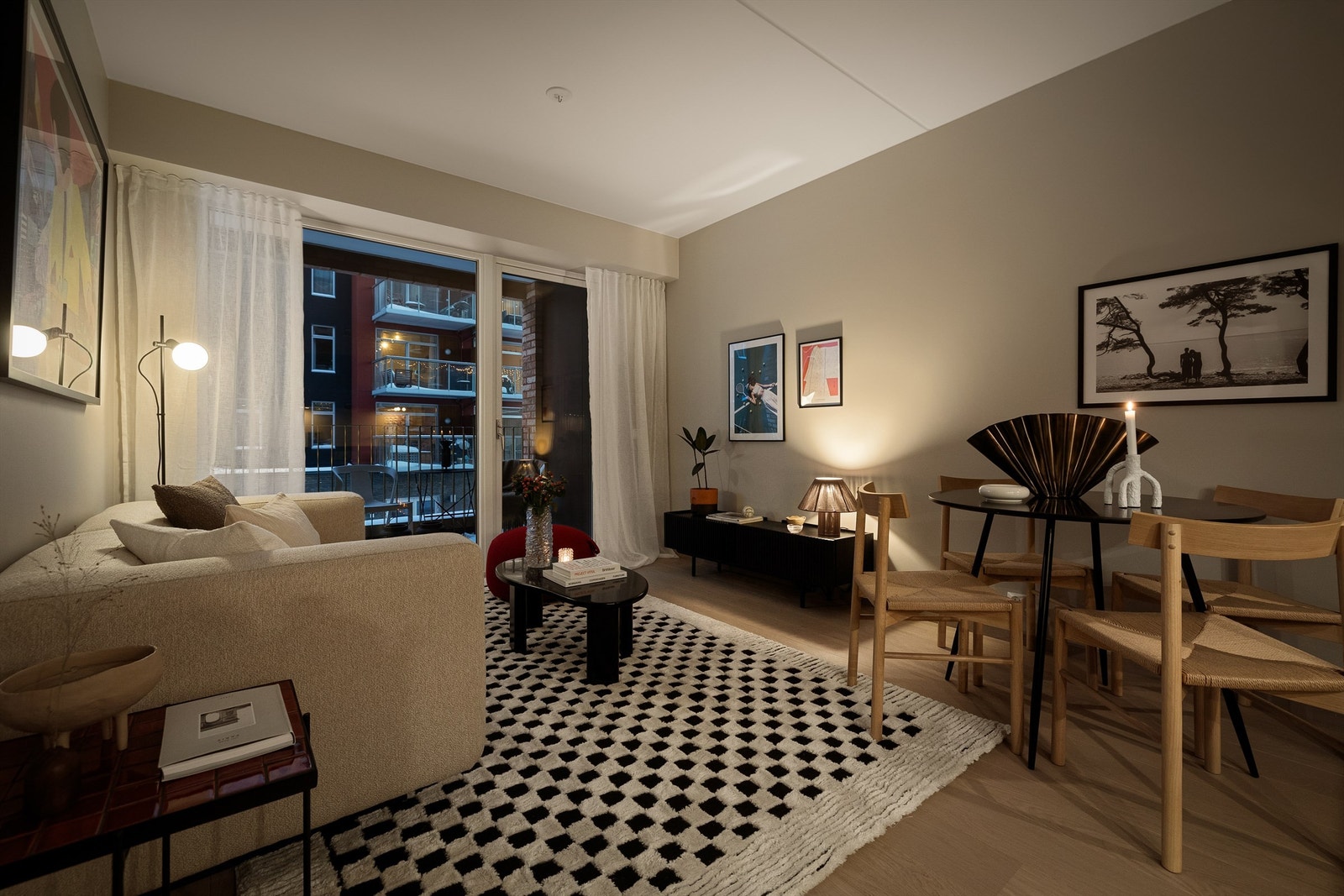 Velkommen til Lørenvangen 10B presentert av Tim Fagerli Løvlie v/Krogsveen Galleribilde