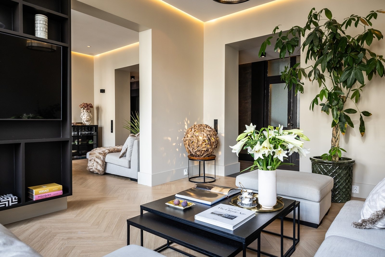 Leiligheten og rommene er delt inn i flere soner tilpasset hver enkelt familiemedlems behov og ønsker Galleribilde