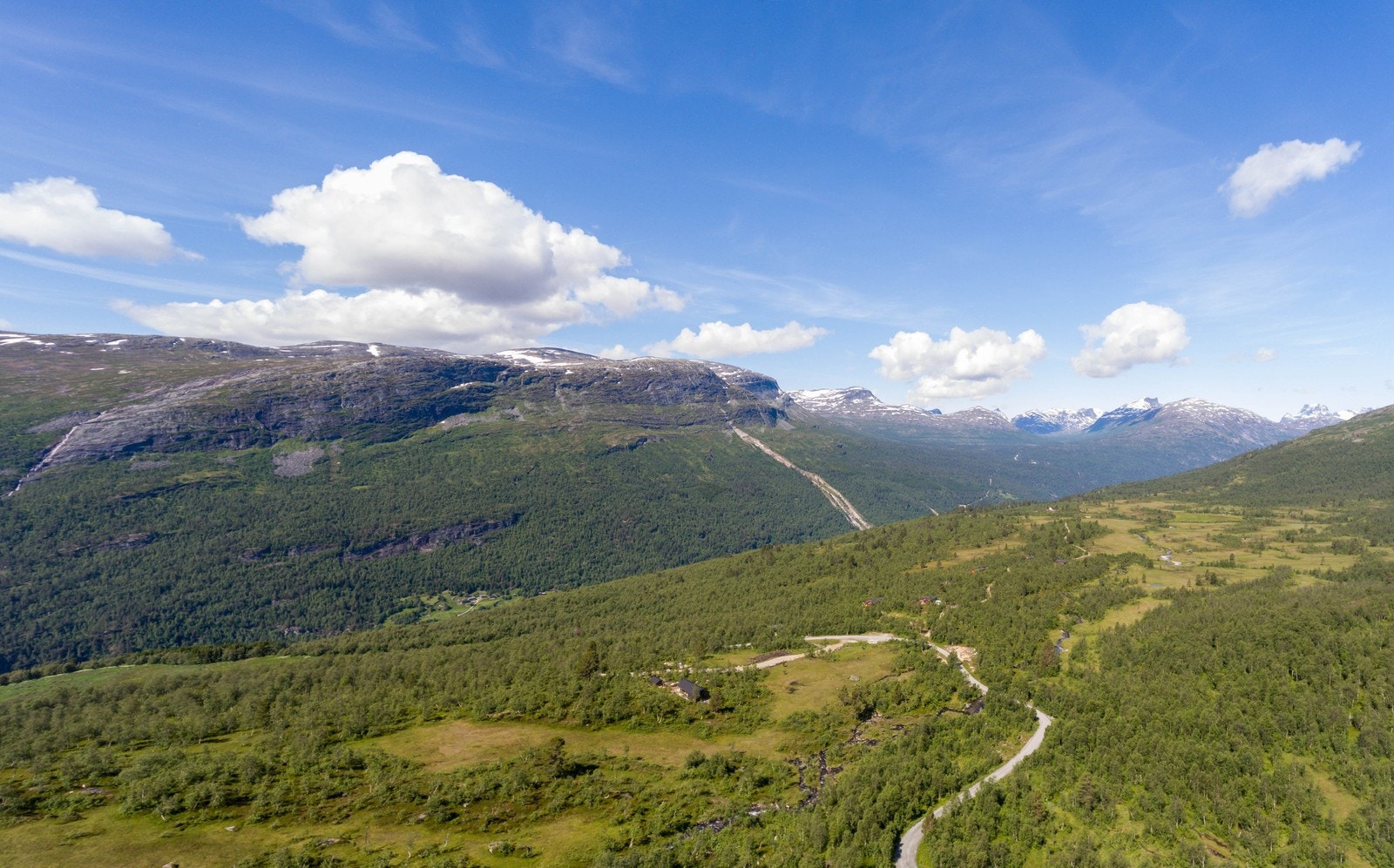 Velkommen til fjells og Brude hyttefelt! Galleribilde
