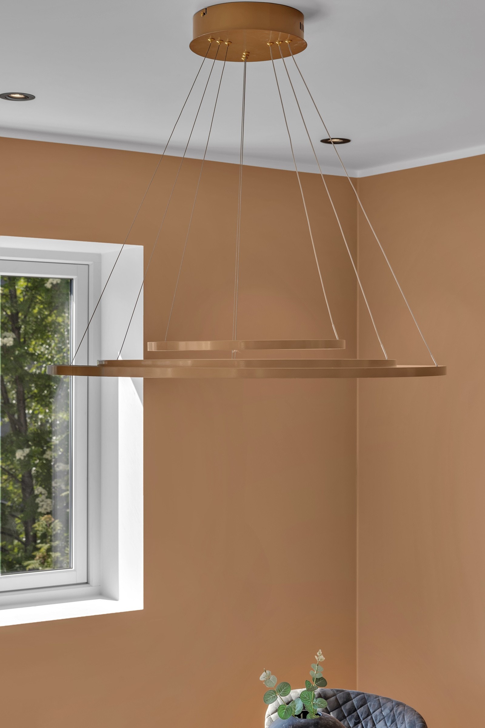 Lyset over spiseplassen er et kunstverk i seg selv! Galleribilde