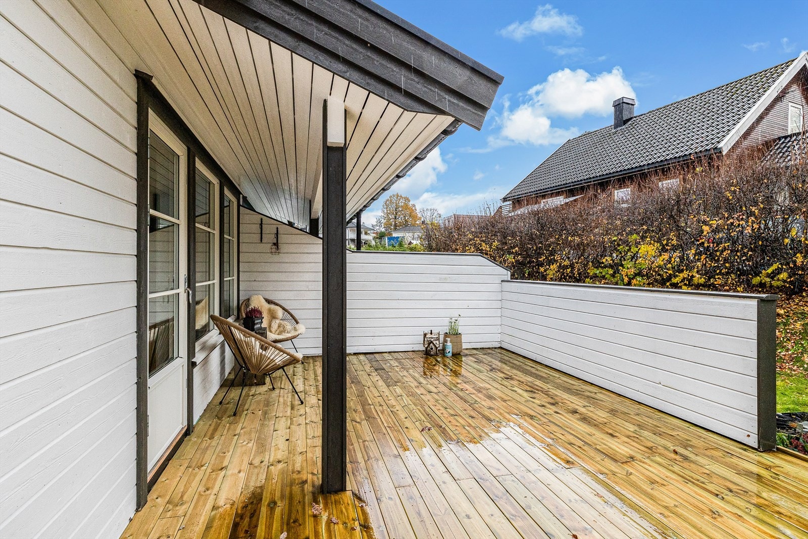 Terrassen ligger lunt og skjermet. Galleribilde