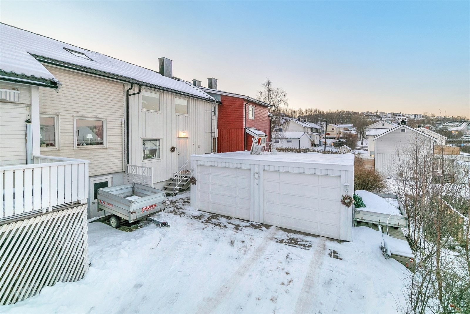 Dobbelgarasje med takterrasse Galleribilde