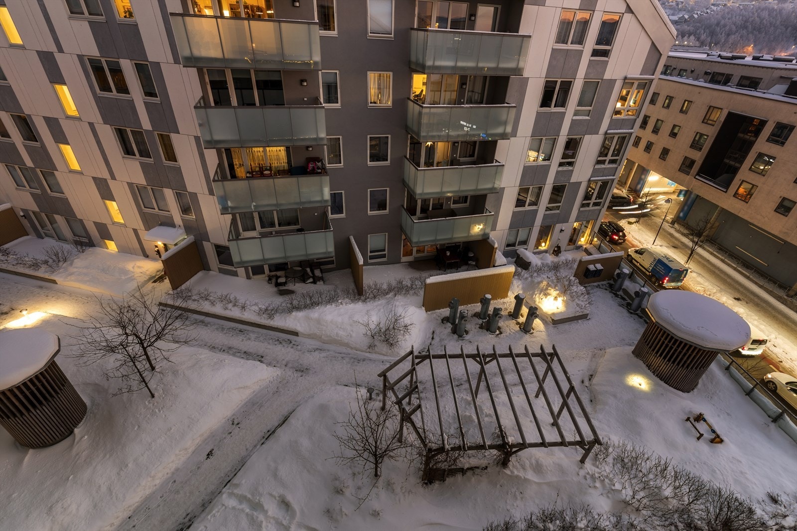 Utsyn fra balkong Galleribilde