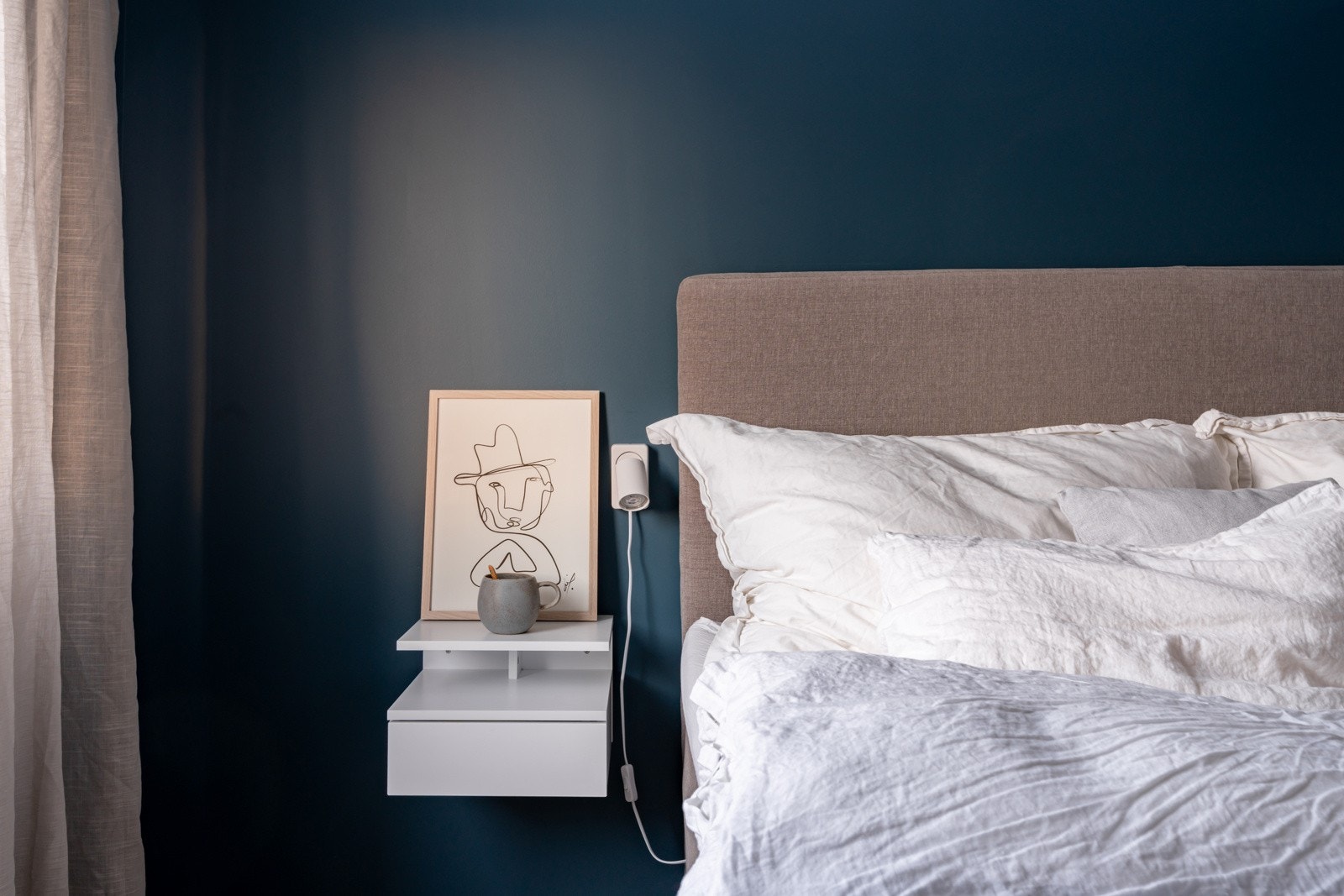 Leiligheten har to gode soverom, som begge vender ut mot stille og rolige omgivelser. Galleribilde