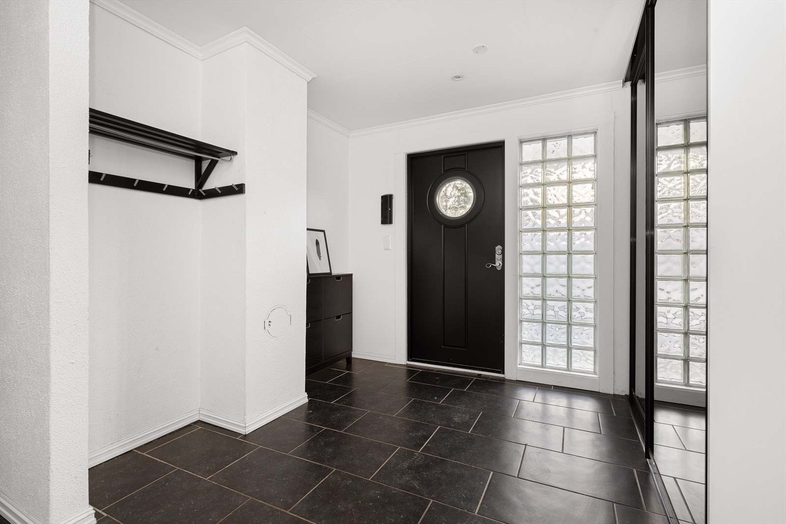 Entré/gang Galleribilde