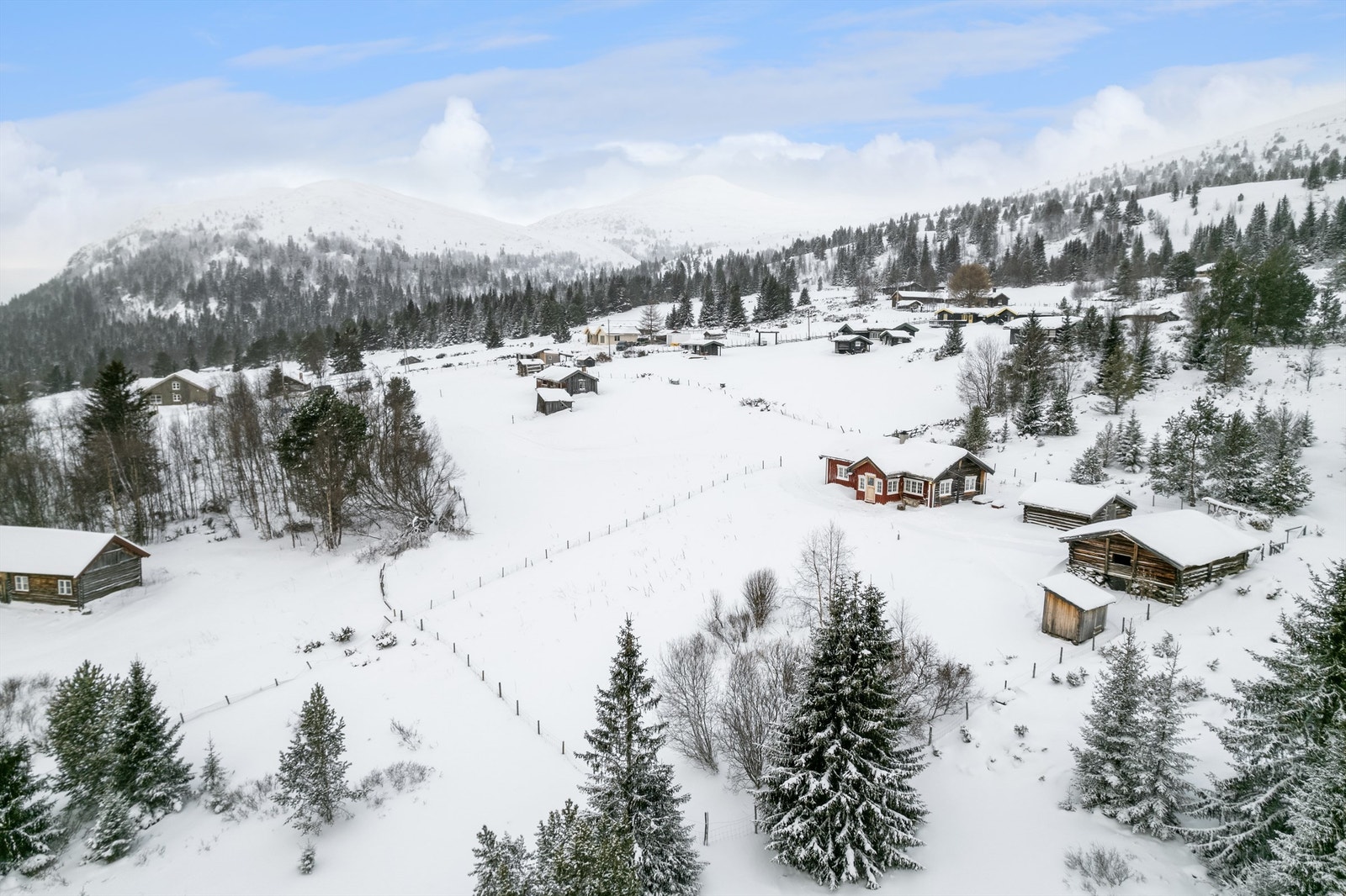 Dronebilde av Tronsvangan. Galleribilde