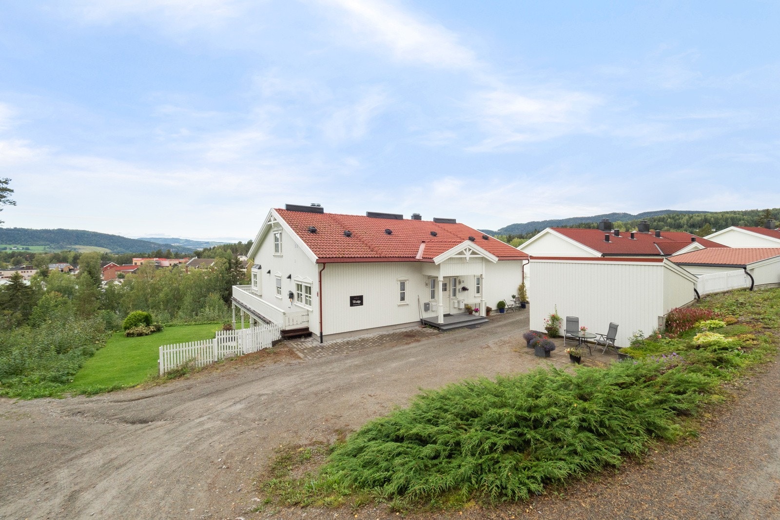 Garasjeplass medfølger Galleribilde